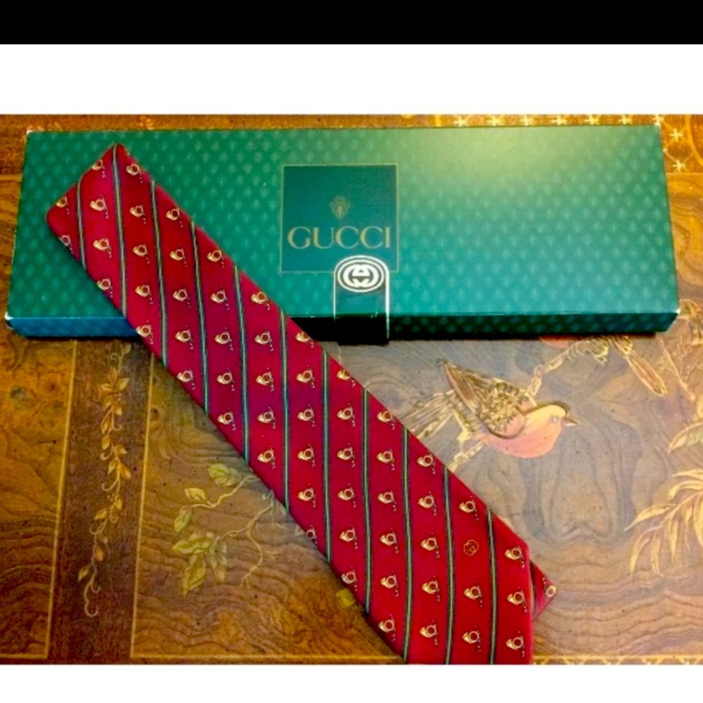 GUCCI Tie With Box
